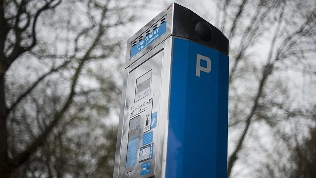 Botrány: német köztisztviselő lopott 1 millió eurót parkolóórákból!