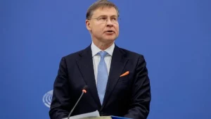 Nyolc ország várja a brüsszeli figyelmeztetést a költségvetés miatt