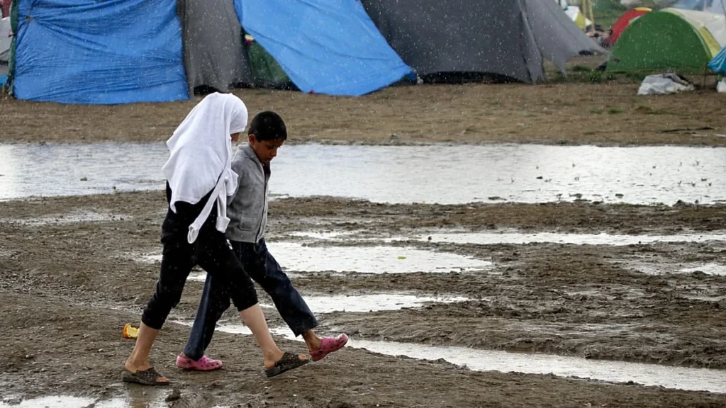 Save the Children: EU határszabályok veszélyeztetik menekült kiskorúakat Save the Children: EU határszabályok veszélyeztetik menekült kiskorúakat