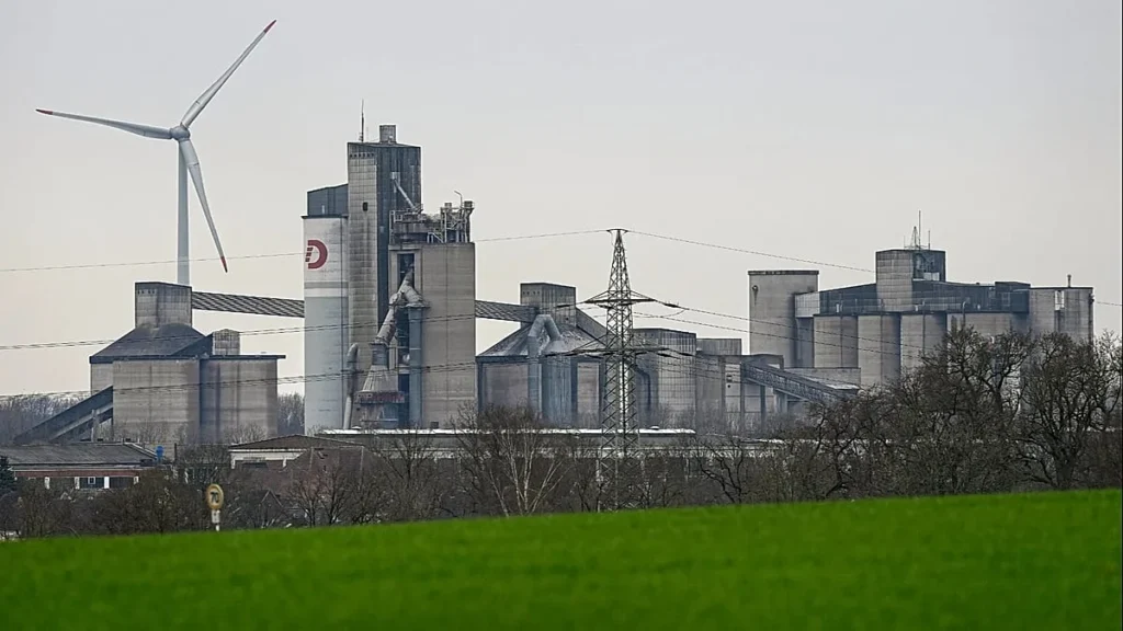 EU: energiaárcsökkentést terveznek a nehéz helyzetben lévő cégeknek