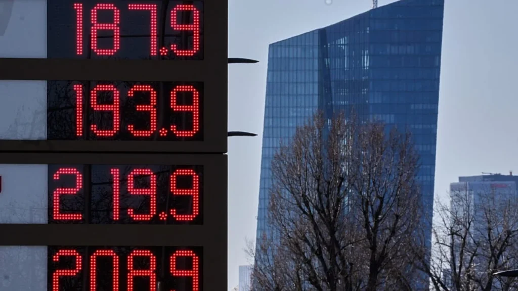 Magyarország uniós szankciófeloldást kér az orosz energiára, árrobbanás miatt