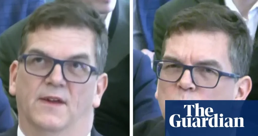 Robbins lovagi mosolya elfedte Mandelson kényes kérdéseit Robbins lovagi mosolya elfedte Mandelson kényes kérdéseit