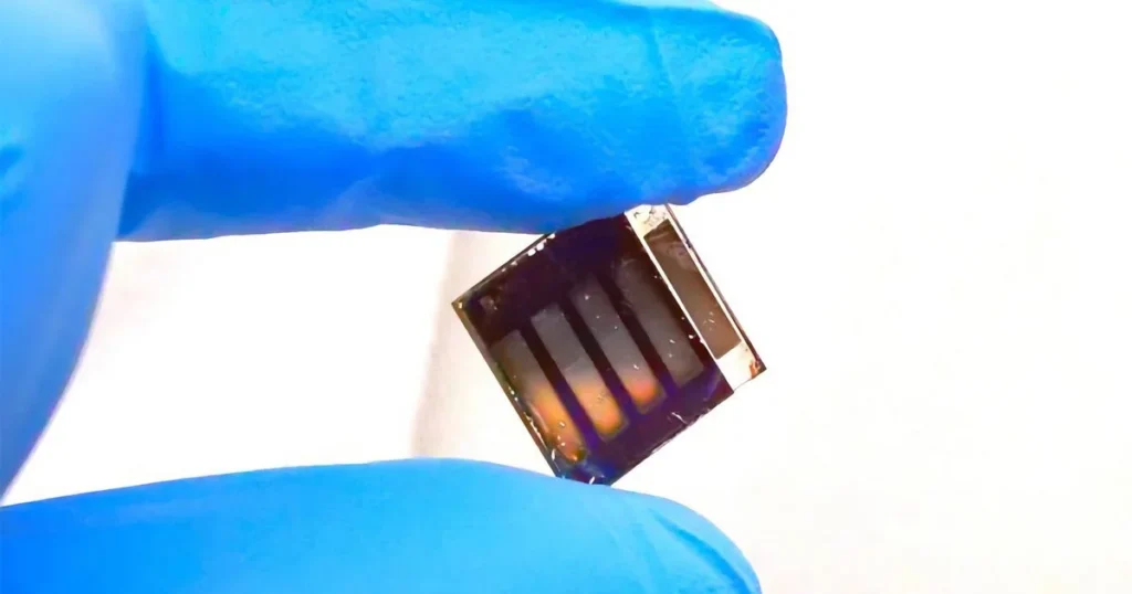 Indoor solar panels to power your gadgets? A team just proved it can be done safely Indoor solar panels to power your gadgets? A team just proved it can be done safely