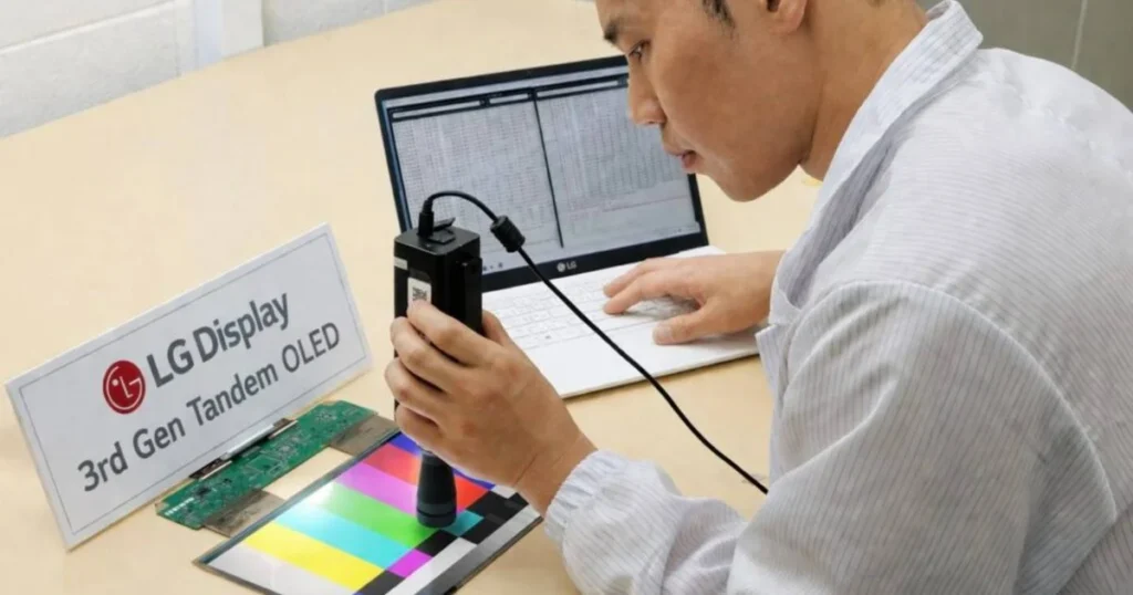 Az LG új Tandem OLED kijavítja a régi kijelző gondokat Az LG új Tandem OLED kijavítja a régi kijelző gondokat