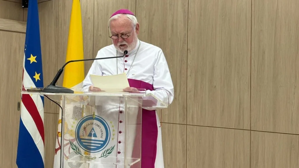 Gallagher érsek: A vatikáni diplomácia évszázadok óta békét hoz Gallagher érsek: A vatikáni diplomácia évszázadok óta békét hoz