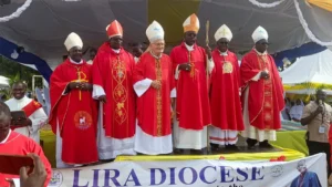 Uganda: Odoki püspök béke nagyköveteivé hívja a keresztényeket