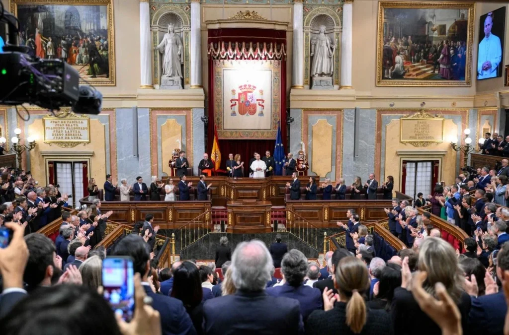 Történelmi pápalátogatás: I. Leó a spanyol parlamentben Történelmi pápalátogatás: I. Leó a spanyol parlamentben
