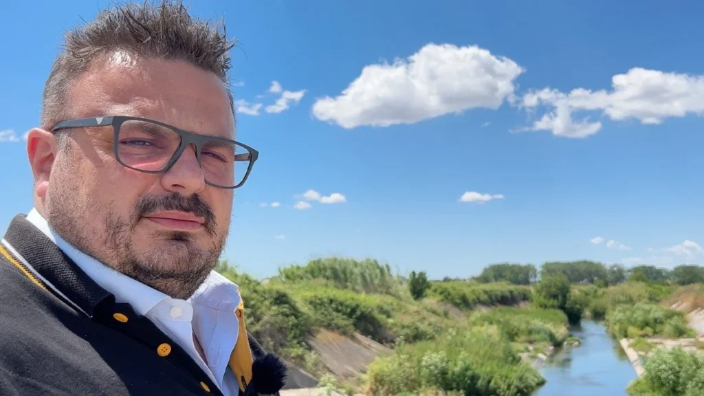 Tűz földje: VI. Leo pápai látogatása Olaszországban Tűz földje: VI. Leo pápai látogatása Olaszországban