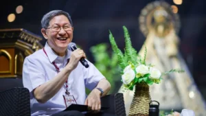 Tagle bíboros: A barátság megmutatja Jézus és az Egyház arcát