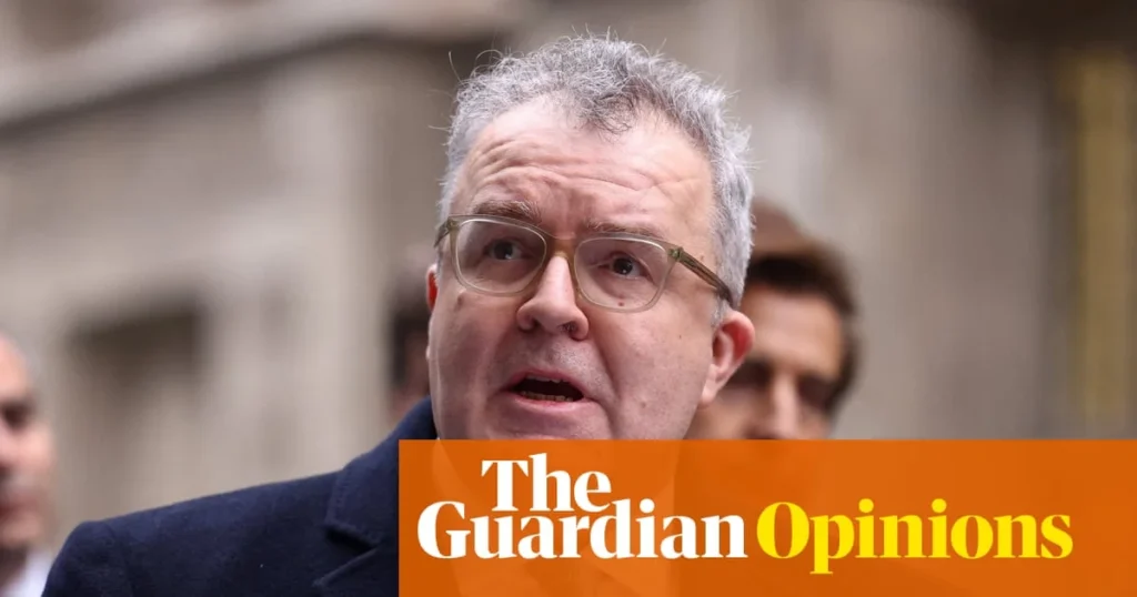 Tom Watson és a Palantir: a politikai forgóajtó új arca Tom Watson és a Palantir: a politikai forgóajtó új arca