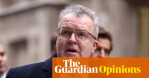Tom Watson és a Palantir: a politikai forgóajtó új arca