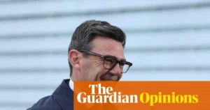 Andy Burnham megerősödött: ellenfelei saját hibáikkal segítik